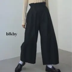 新品 blkby　BLACK BY MOUSSY ギャザーコクーンパンツ