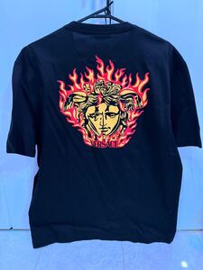 新品未使用紙タグ付◆Gianni Versace◆ヴェルサーチェ◆メデューサバックプリントＴシャツ◆Ｔシャツ◆ヴェルサーチ◆ベルサーチ◆VERSACE