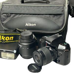 Nikon F70 ダブルズームキット　AF NIKKOR 35-80mm 80-200mm バッグ　ストラップ　ストロボ　付属　