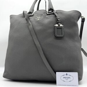 3110【美品】PRADA プラダ トートバッグ ハンド ショルダー ビジネス 通勤鞄 2way ロゴメタル A4可能 ヴィッテロダイノ レザー 本革 