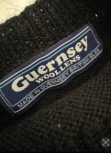 【希少美品】Guernsey Woollens ガンジーウーレンズ ガンジーセーター フィッシャーマンセーター ボーダー ブラック×ホワイト