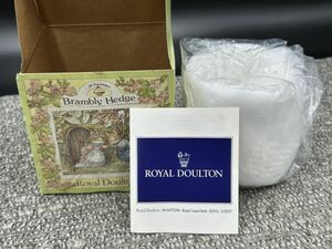 ５８　★ 未使用 RoyalDoulton ロイヤルドルトン　Brambly Hedge ブランベリーヘッジ　マグカップ　ウィンターベーカー