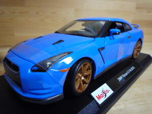 マイスト1/18【Maisto】2009 Nissan GT-R(R35) / 2009 ニッサン GT-R(R35) 