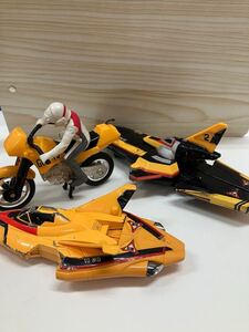 j12d413 ウルトラマンティガ オートスタッガー ポピニカ ガッツウィング ビーグル バンダイ バイク フィギュア