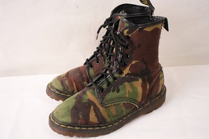 英国製ドクターマーチン UK4 1/2/23.0cm～23.5cm/8ホール 迷彩 カモ イングランド レディース drmartens 古着 中古 dh2877