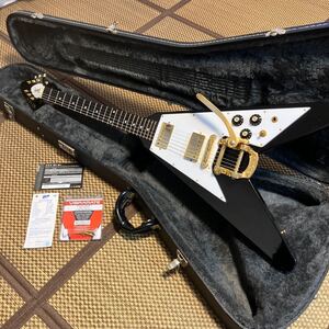 Gibson FlyingV 67 改 ゴールド ビグスビーB5 フライングV