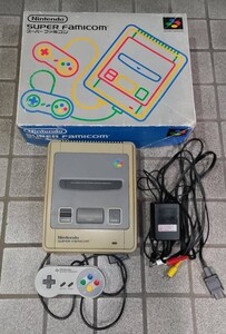 Nintendo 任天堂 スーパーファミコン SUPER FAMICOM SFC SHVC-001 本体 通電確認済 ソフト起動確認済 中古 現状品 付属品画像の通り