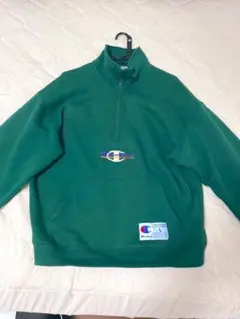 HALF ZIP SWEATSHIRT チャンピオンパーカー　Lサイズ