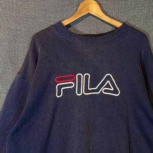 90s FILA フィラ カナダ製 センターロゴ 刺繍 オールド スウェット 90年代 MADE IN CANADA フェード 色あせ トレーナー ビンテージ 玉10809