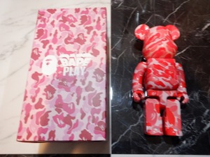 BE@RBRICK　BAPE（R）ABC　CAMO　SHARK　（PINK）　400％　ベアブリック　メディコム・トイ