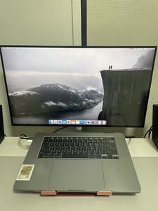 　MacBook Pro 16インチ　2019モデル(画面なし)