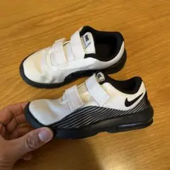 NIKE AIR MAX ADVANTAGE2 ホワイト/ブラック 15cm