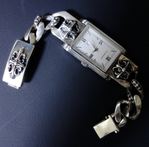 【Anne Coquine】 シルバー925製 ウォッチベルト＋【Burberry】 バーバリー 腕時計 BU1452 稼働 chrome heartsなどがお好きな方に