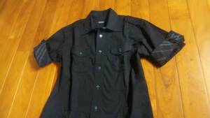 バーバリーブラックレーベル　黒　半袖シャツ　b513