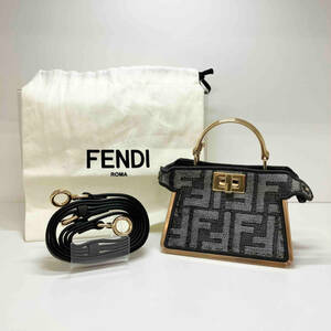 FENDI フェンディ　ピーカーブ アイシーユー　7AS106-AMZV-229-10429 ショルダーバック　ブランドバック　ブランド