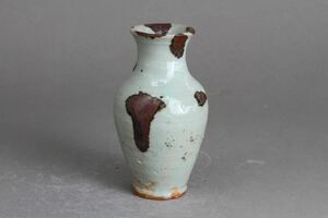 【久】2276 飛青磁小花瓶　時代品　　唐物　中国美術　青磁　龍泉窯