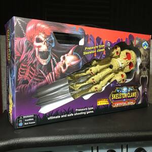 【未開封】SKELETON CLAWS CRYSTAL GUN (プライズ品)