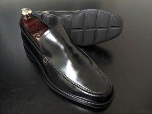 美品 フェラガモ 6.5EE Ferragamo ソフトドレススリッポン ラバーソール シンプル 黒 8695