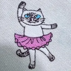 生地　バレリーナ　ハンドメイド　猫　可愛い　白　手芸