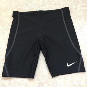 NIKE ナイキ 160 水着 新品　ブラック　男の子　男児 小学生　スイムウェア スイムパンツ　タグ付