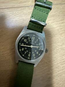 軍用時計　手巻き式　オメガ　アンティーク　腕時計　omega メンズ　機械式　アメリカ軍　ベトナム戦争　ミリタリーウォッチ