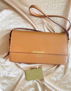 正規品！本物！美品！定価180000 BURBERRY Grace◆グレース/カーフレザー/クラッチバッグ/ショルダーバッグ/無地　バーバリー 本革