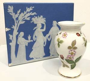 1円～ WEDGWOOD ウェッジウッド ミニ花瓶 花瓶 花入 花器 美術品 芸術品 コレクション