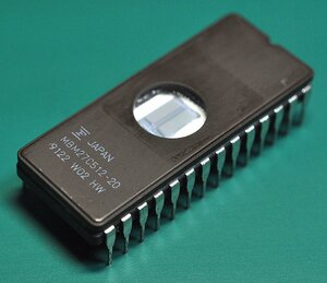 富士通 MBM27C512-20 (EPROM) [管理:SA1401]