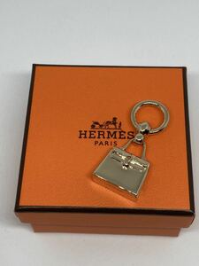 HERMES エルメス ケリー　スカーフリング ツイリーゴールドカラー USED