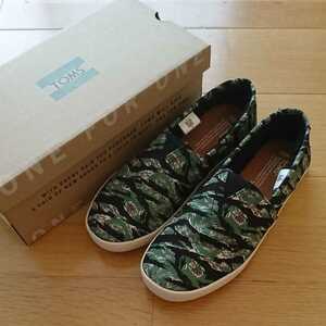 新品 TOMS スリッポン 9.5 27,5㎝ Avalon Black Tiger