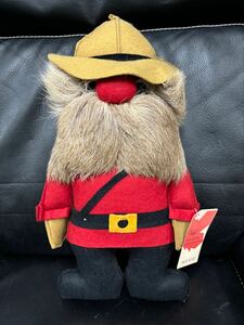 m08 ビンテージ ぬいぐるみ　カナダ　Police Mountie ポリス　レトロ　Vintage Plush Doll アンティーク カナダ ハンドクラフト お土産