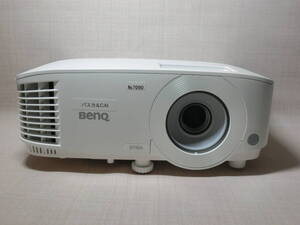 【№7090-カ6012】中古：BenQ ベンキュー MS550 DLP SVGAプロジェクター ほぼ未使用　稼働品