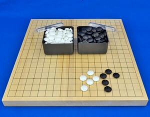 囲碁セット　ヒバ1寸ハギ卓上碁盤とガラス碁石桜とプラ角箱【訳あり品・1点限定・WGYSH11】