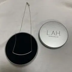 L.A.H ヴァンドーム青山 ネックレス　ゴールド