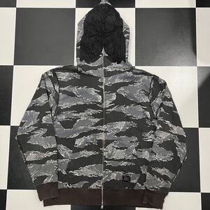 【717】 A BATHING APE シャーク タイガー ストライプ カモ 柄 ジップ パーカー XL ブラック 黒 black アベイシングエイプ 迷彩 parka