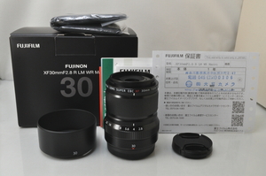 ★★新品同様 FUJIFILM XF 30mm F/2.8 R LM WR Macro Lens w/Box♪♪#5956