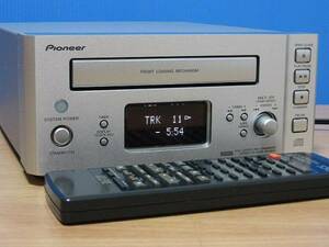 Pioneer★良品 メンテ済 動作良好★高音質 CDチューナー WIDE FM対応★簡易リモコン&CD取説付★PD-N902