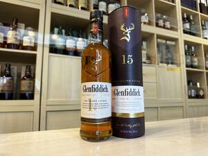 60537 Glenfiddich（グレンフィディック）15年 ソレラリザーブ 40％ 700ml 箱付