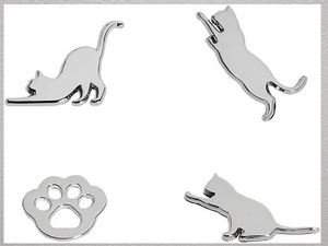 BLINGOOSE 車 ステッカー 猫 エンブレム カー ロゴ アクセサリー 新品 クルマ ねこ 肉球 ドレスアップカー カッティング メタル シルバー