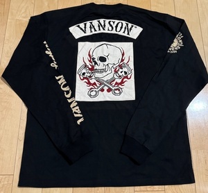 ☆Lサイズ☆　未使用　VANSON　バンソン ピストンスカル 刺繍　厚手長袖Tシャツ　ブラック