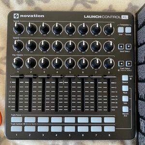 NOVATION ノベーション MIDIコントローラー LAUNCHCONTROL XL 新品同様品