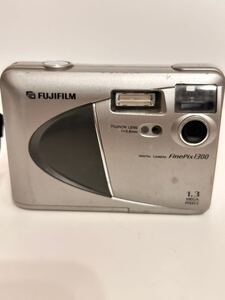 E5A090◆ジャンク品◆ フジフィルムル FUJIFILM ファインピックス 1300 1.3MEGA デジタルカメラ コンパクトデジタルカメラ