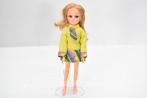 旧タカラ 初代 いづみちゃん 人形 ＋服 ＋ 靴 まとめて [TAKARA MADE IN JAPAN][佐藤いづみ][7本睫][両腕連動][着せ替え人形][当時物]