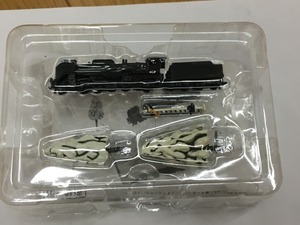 ■★鉄道ファンVOL.1　懐かしの蒸気機関車物語 鉄道情景フィギュア　雪中走行