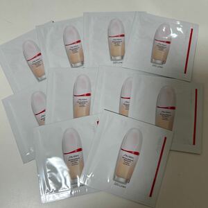 資生堂 SHISEIDO エッセンス スキングロウ ファンデーション 220Linen 1ml×10枚