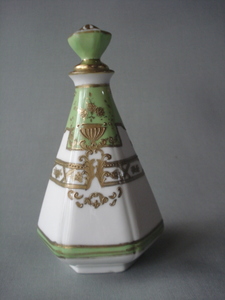 オールドノリタケの香水瓶（Old Noritake Perfume Bottle）マルキマーク 