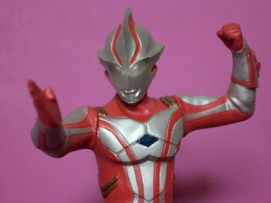 ウルトラマンメビウス　アルティメットソリッド【スタンドに変色あり】／HDM創絶系／商品説明欄全部必読！入札条件＆取引条件厳守！