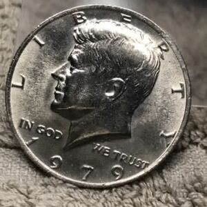 【送料無料】1979年 (14) ケネディ アメリカ リバティ イーグル ハーフダラー コイン Liberty アンティーク 硬貨 白銅貨？
