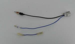 日産・三菱車・20Ｐコネクタ－に市販のオ－デイオ取り付け時に標準JASOのアンテナコネクターに変換コネクタ－・