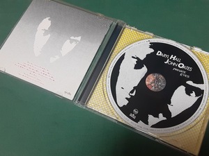 Daryl Hall & John Oates ダリル・ホール＆ジョン・オーツ◆『PRIVATE EYES』13曲収録US盤CDユーズド品